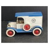 Ertl 1917 Ford Model T Van Bank Amoco