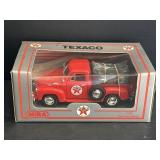Mira Texaco 1953 Chevy Pickup