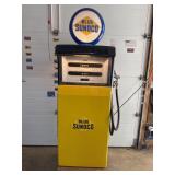1955 A.O Smith MdL3D Blue Sunoco gas pump