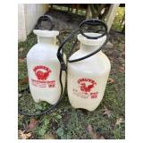 2- 2gal Country Way Lawn & Garden Sprayers