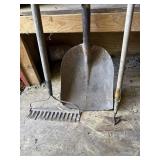 steel Rake, Sm. Weeding Hoe & shovel