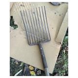 N.Y.C.S.  "8.44" Vtg 10 Tine Fork