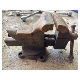 Superior No. 43 1/2 Bench Vise
