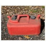 Plastic Dura-Tank Gazoline 6 gal Gas Can