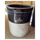 McCoy #8 Shield Crock