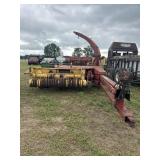 New Holland 900 Hay Chopper