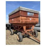 J & M 250bu Gravity Wagon