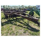 Kewanee 8 shank soil saver