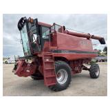 Case IH 1640 Combine - runs