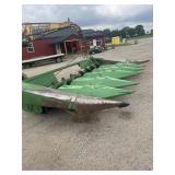 JD 643 6 Row Corn Head