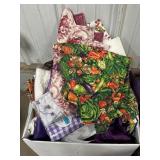 Tablecloths, Runners, Placemats, Fabric