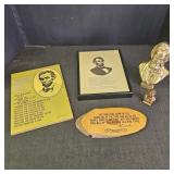 Abraham Lincoln Signs and Statue Decor