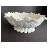 Westmoreland paneled grape fruit bowl