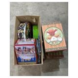 Christmas Gift Boxes & Tins