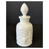 6.25"Westmoreland paneled grape decanter