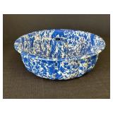 10" Blue & White Splatter Enamelware Bundt Pan