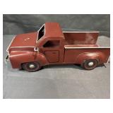 Metal Truck Decoration