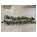 2 - Pine, Berry & Bird 5ft light up garlands.