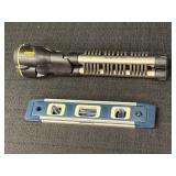 Empire 9" Torpedo Level & Stanley MaxLife 369