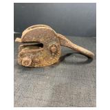 Cast Iron Barn Pulley