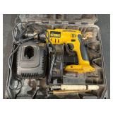 DeWalt DW996 1/2in cordless drill in case