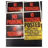HY-KO 4 NO TRESPASSING & NO PARKING signs