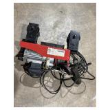 Central Machinery electric hoist, 440lb capacity