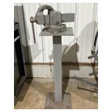 4in. Swivel Base Bench Vise on stand