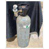 Carbon dioxide tank with gauge, 2ft tank