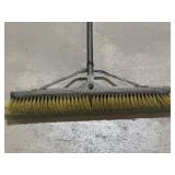 Push broom