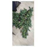 Artificial Lighted Garland w/ Berries &