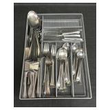 Silverware & Metal Wire Tray