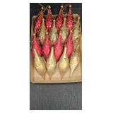 Gold & Red Teardrop Christmas Orns