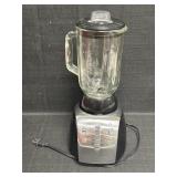 B & D Crush Master Blender