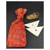 Bronzed baby shoe, Oriental Material Wine Bottle