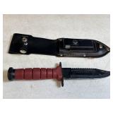 5in blade hunting knife, plastic handle, sheath w/