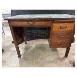 Oak wood 4 drawer desk w/ green