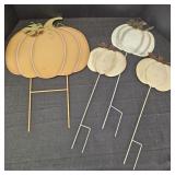 (4) Metal Pumpkin Garden/Yard Stakes