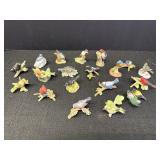19 Vtg 1982 mini Royal Cornwall bird figurines,
