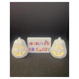 Halloween Decor & Light Up Jack-O-Lanterns