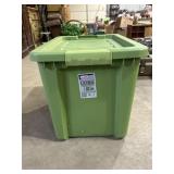 Sterilite 18 gal Tote