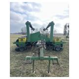 JD 7200 16 Row Planter