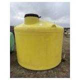 1200 gal. Poly Tank