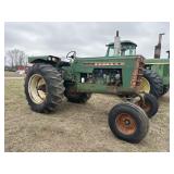 Oliver 1850 Gas Tractor - motor is stuck