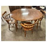 Ethan Allen Wood Dinning Table w/ 4