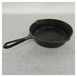 8in Cast Iron No. 5 Skillet