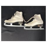 9' Girl Ice Skates