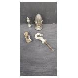 Lamp Finials, Brass Pineapple