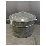 Black speckled enamel canning stock pot w/rack,