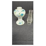 Norleans Porcelain Oil Lamp w/ Glass